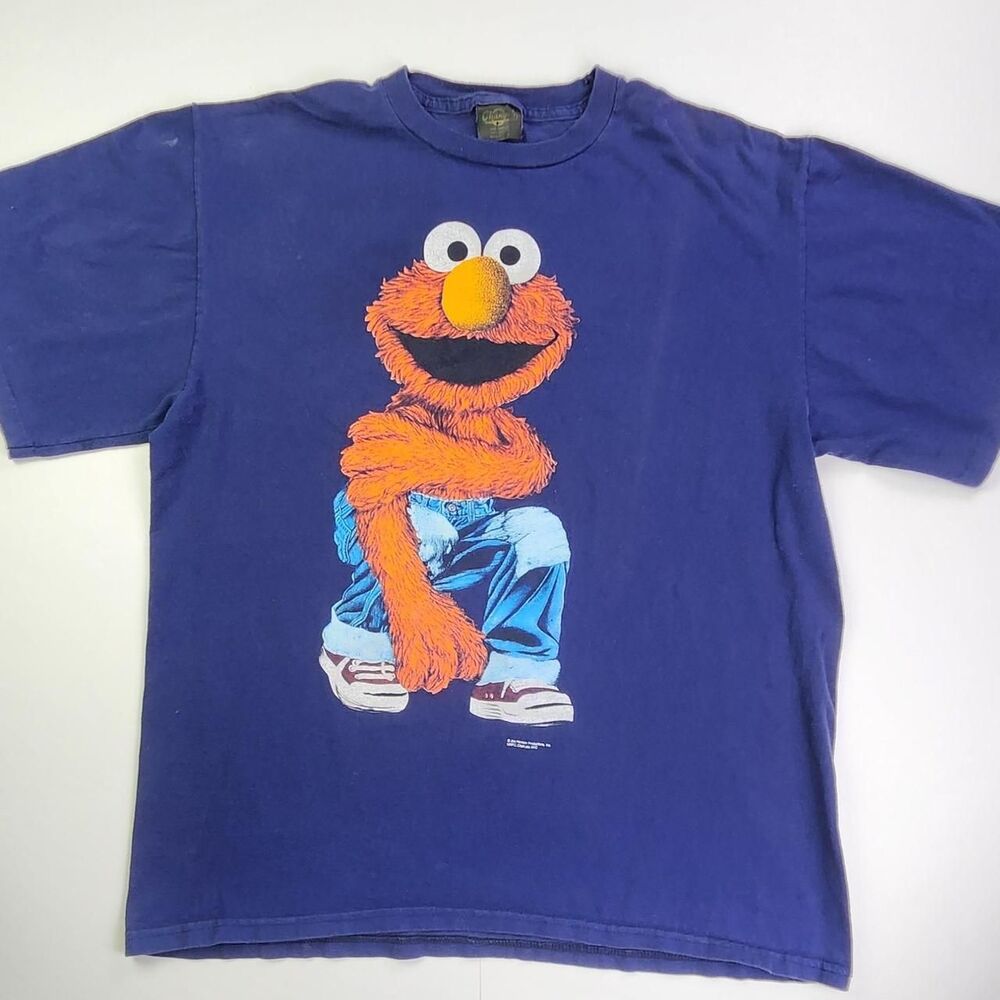 Changes Men's Navy and Blue T-shirt